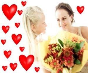 пазл Девушка с букетом цветов для своей матери и красные сердца